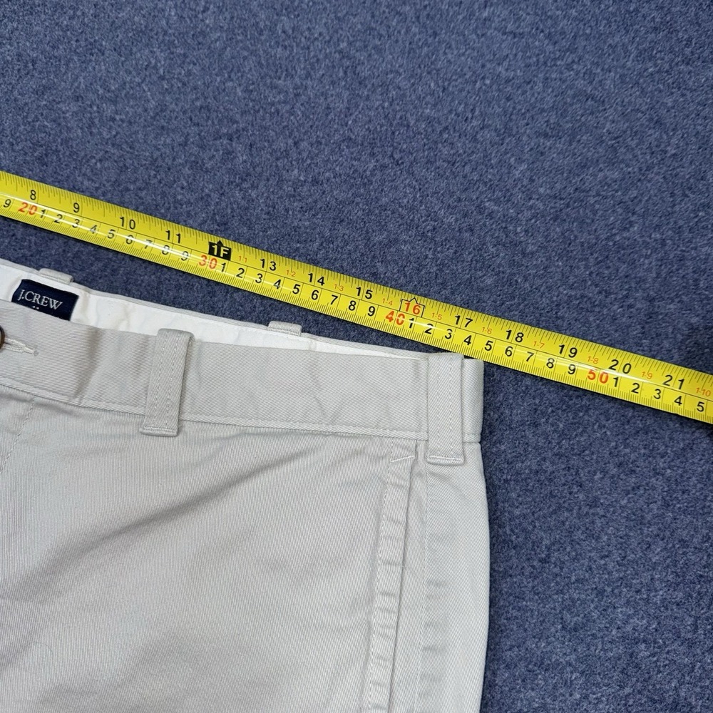 J.Crew Men's 7-Inch Inseam Chino Shorts Size 36 - Picture 6 of 9